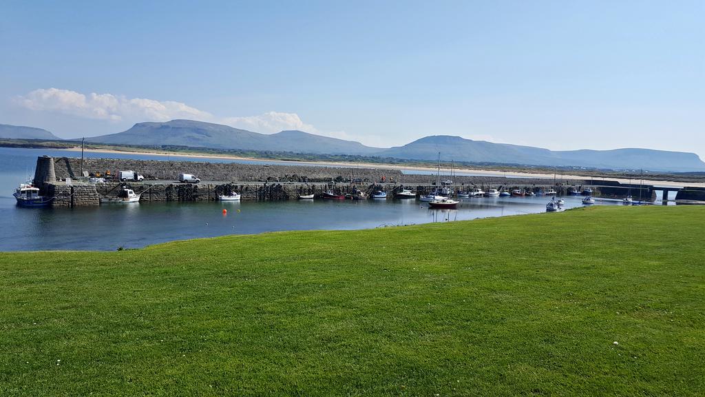 Pier Head Hotel Spa&Leisure Mullaghmore Exterior foto