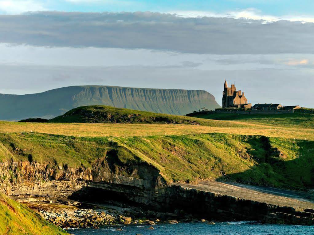 Pier Head Hotel Spa&Leisure Mullaghmore Exterior foto